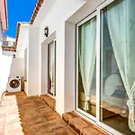 Chispita & Sevilla Torreblanca 아파트