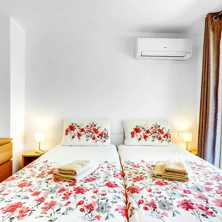 Chispita & Sevilla Torreblanca