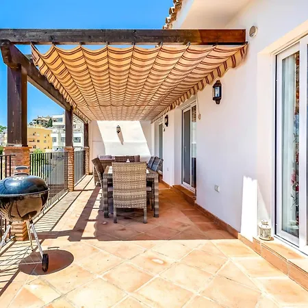 Chispita & Sevilla Torreblanca