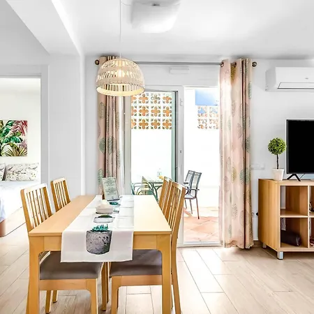 Chispita & Sevilla Torreblanca