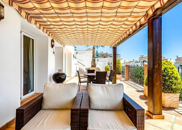 Chispita & Sevilla Torreblanca