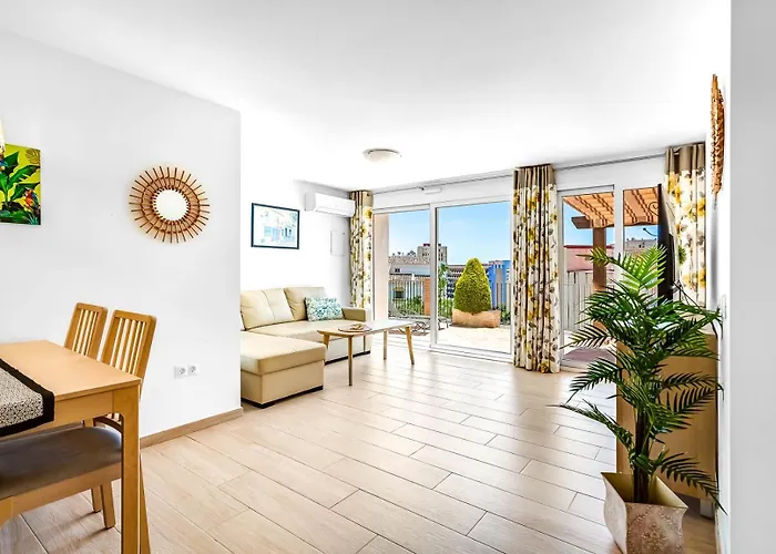 Chispita & Sevilla Torreblanca דירה *