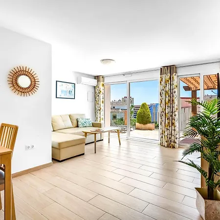 Chispita & Sevilla Torreblanca Апартаменти *