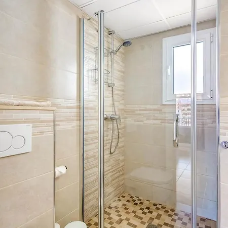 Chispita & Sevilla Torreblanca Апартаменти