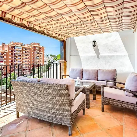 Chispita & Sevilla Torreblanca Апартаменти *