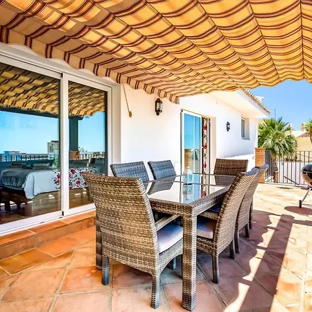 Chispita & Sevilla Torreblanca