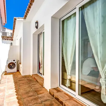 Chispita & Sevilla Torreblanca Apartamento