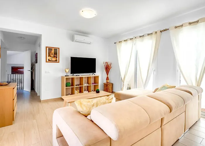 Chispita&sevilla Torreblanca * Fuengirola