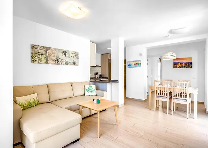 Chispita&sevilla Torreblanca Appartamento *