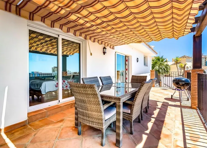 Chispita & Sevilla Torreblanca